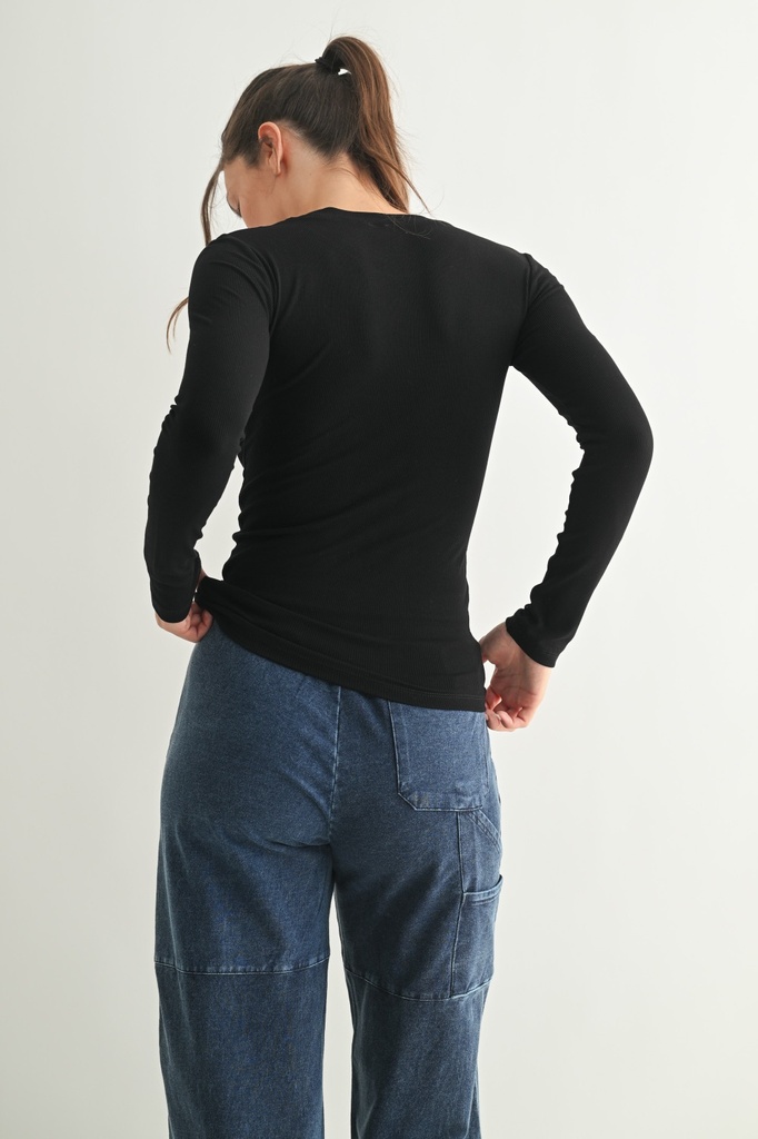 ESSENTIAL MICRO RIBBED TOP