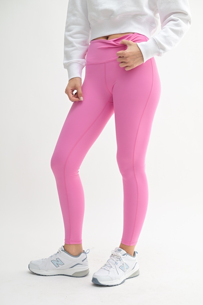 ESSENTIAL PERFORMANCE LEGGINGS
